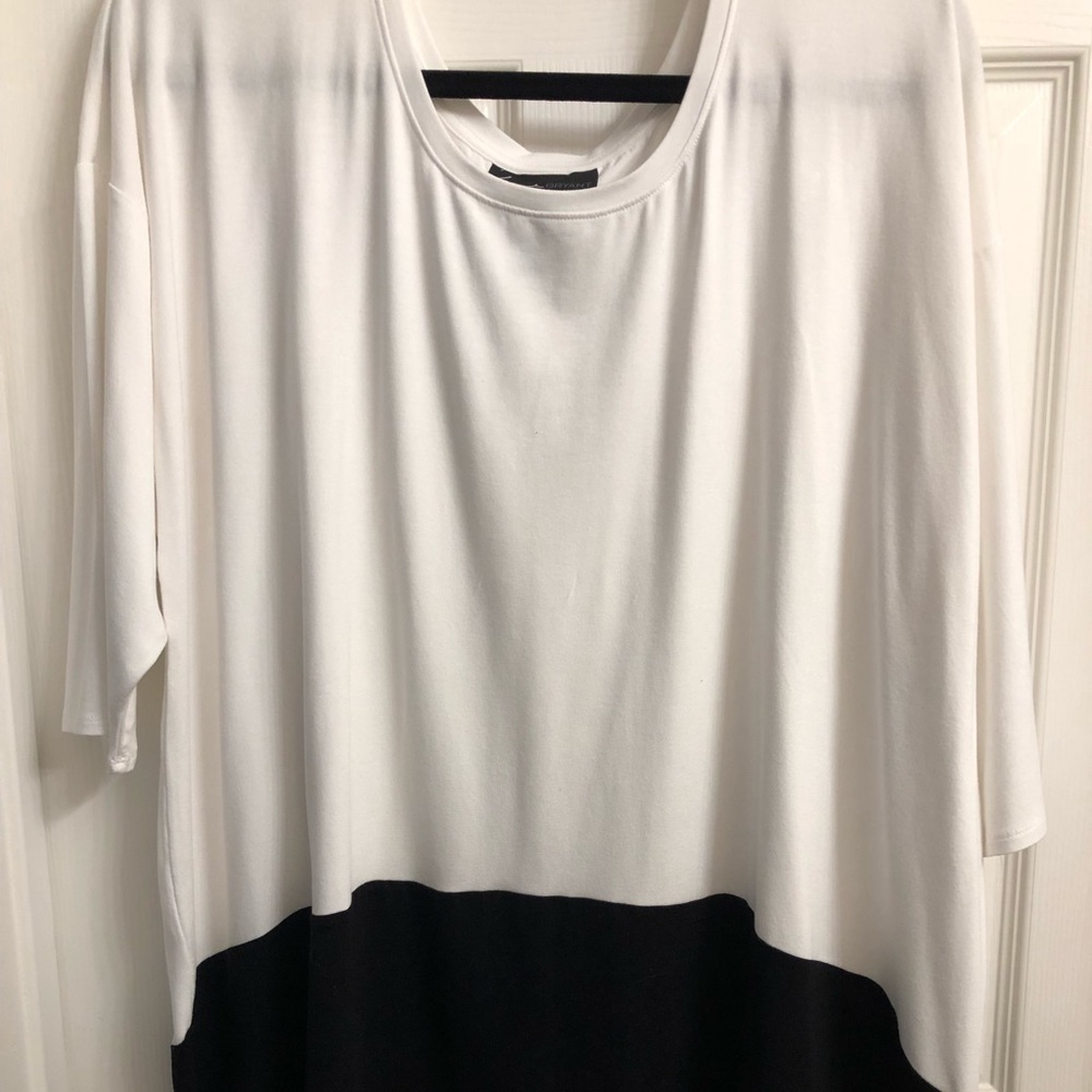 LANE BRYANT Color Blocked Blk/Wht Top